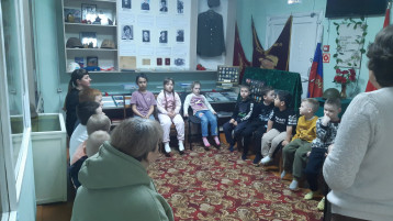 В КИЛЬМЕЗСКОМ КРАЕВЕДЧЕСКОМ МУЗЕЕ В КИЛЬМЕЗСКОМ КРАЕВЕДЧЕСКОМ МУЗЕЕ.